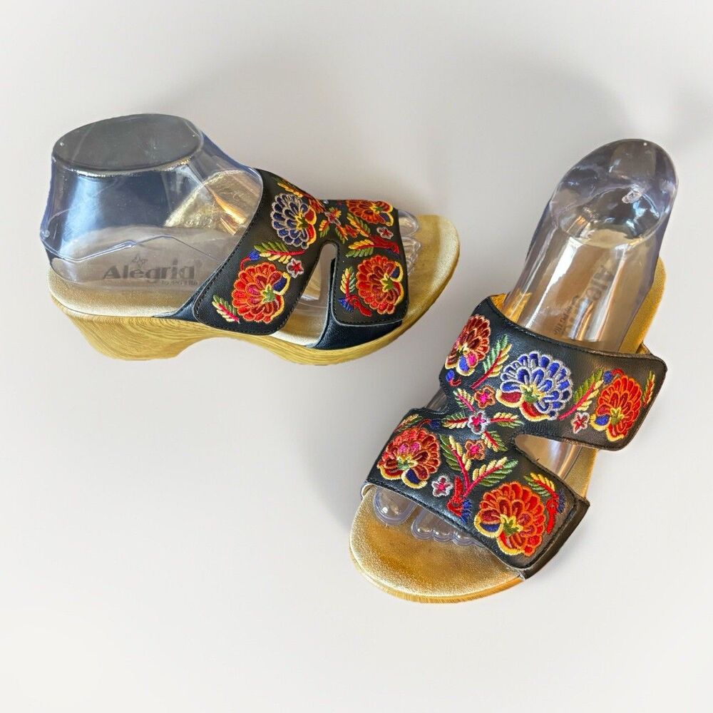 Alegria Linn Black Leather Embroidered Floral Sandals Women's Size 8 US, 38 EU